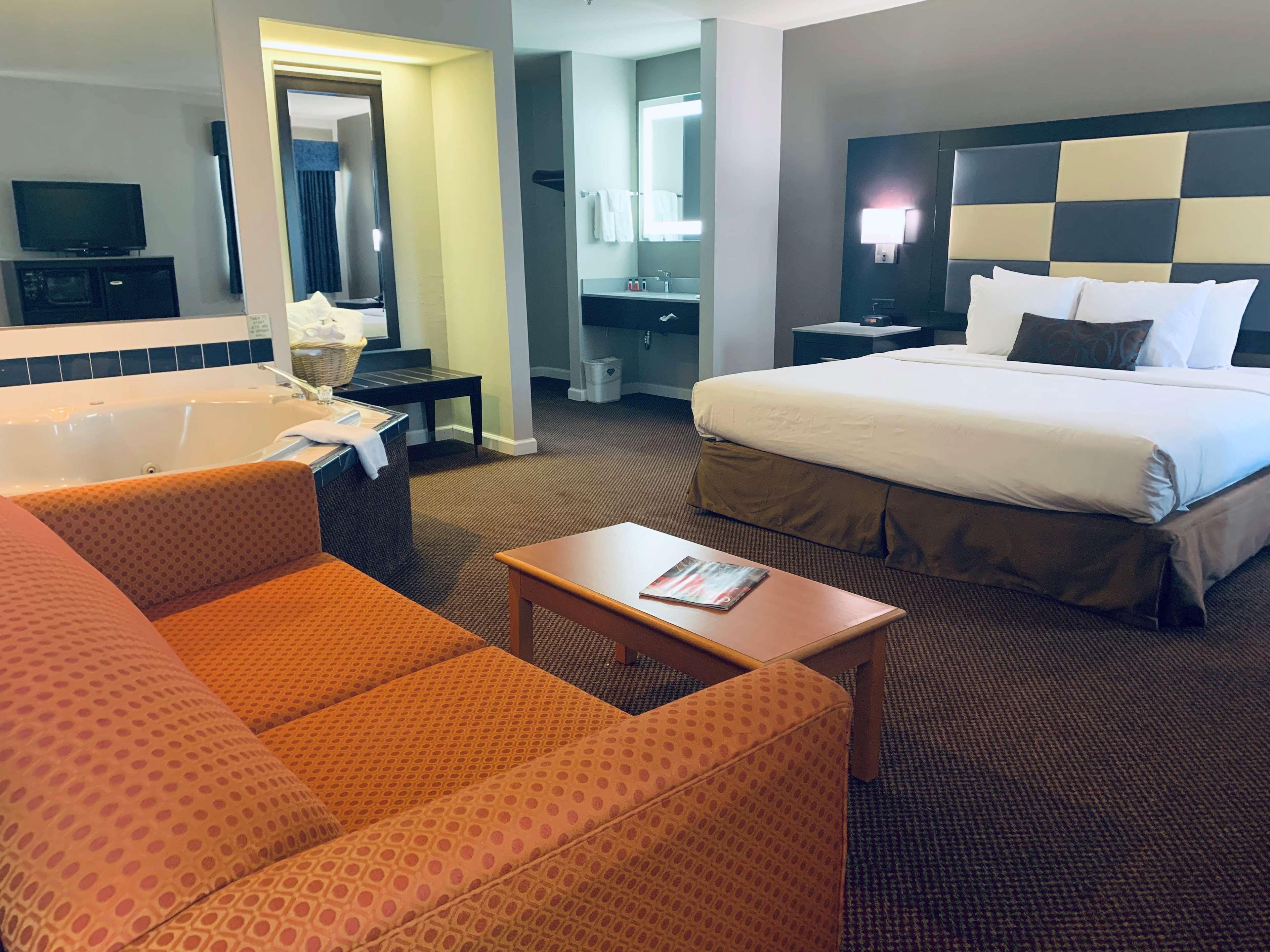 ชัวร์สเตย์ พลัส โฮเต็ล บาย เบสต์เวสเทิร์น เรดดิ้ง Hotel ภายนอก รูปภาพ
