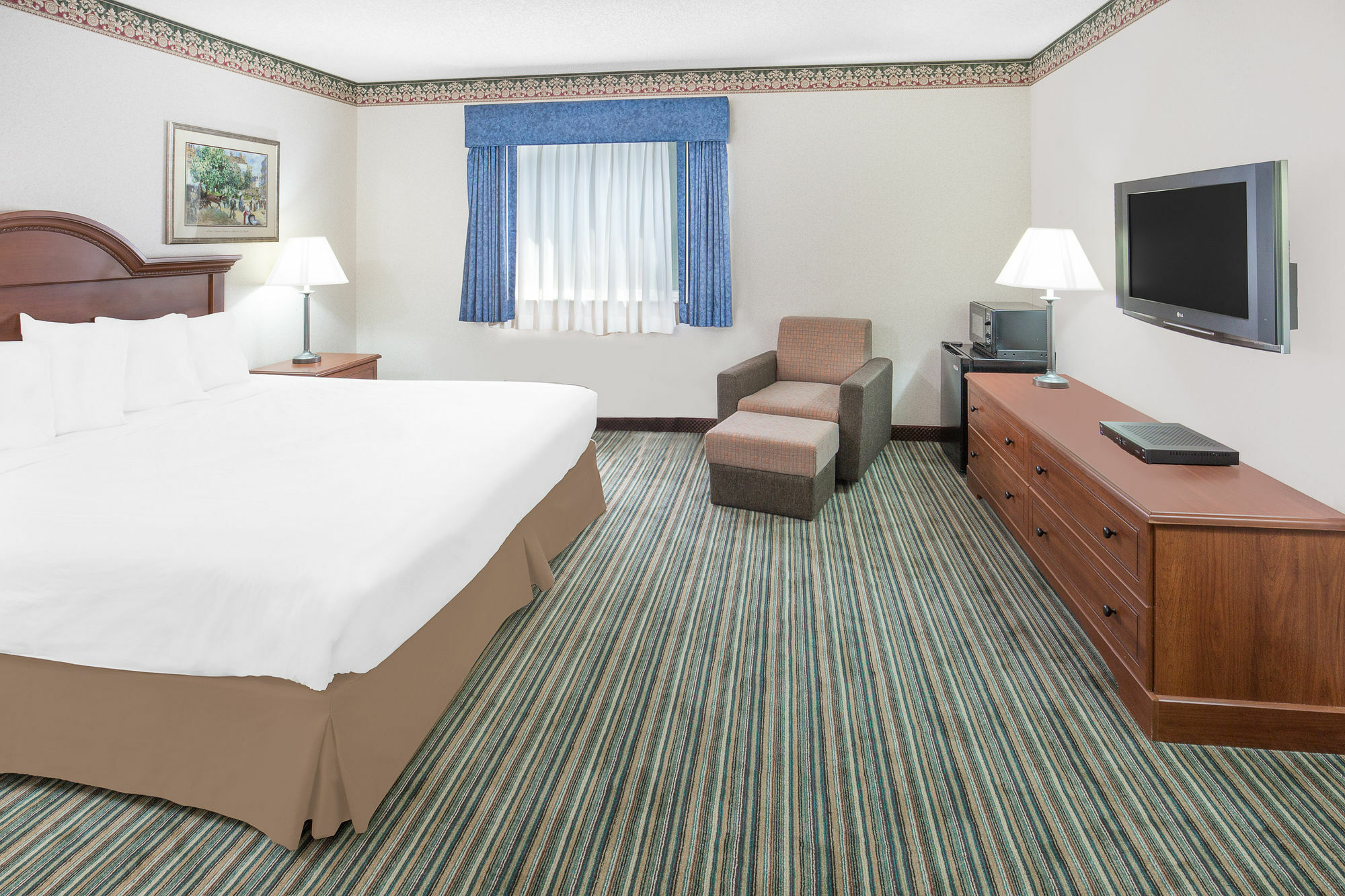 ชัวร์สเตย์ พลัส โฮเต็ล บาย เบสต์เวสเทิร์น เรดดิ้ง Hotel ภายนอก รูปภาพ